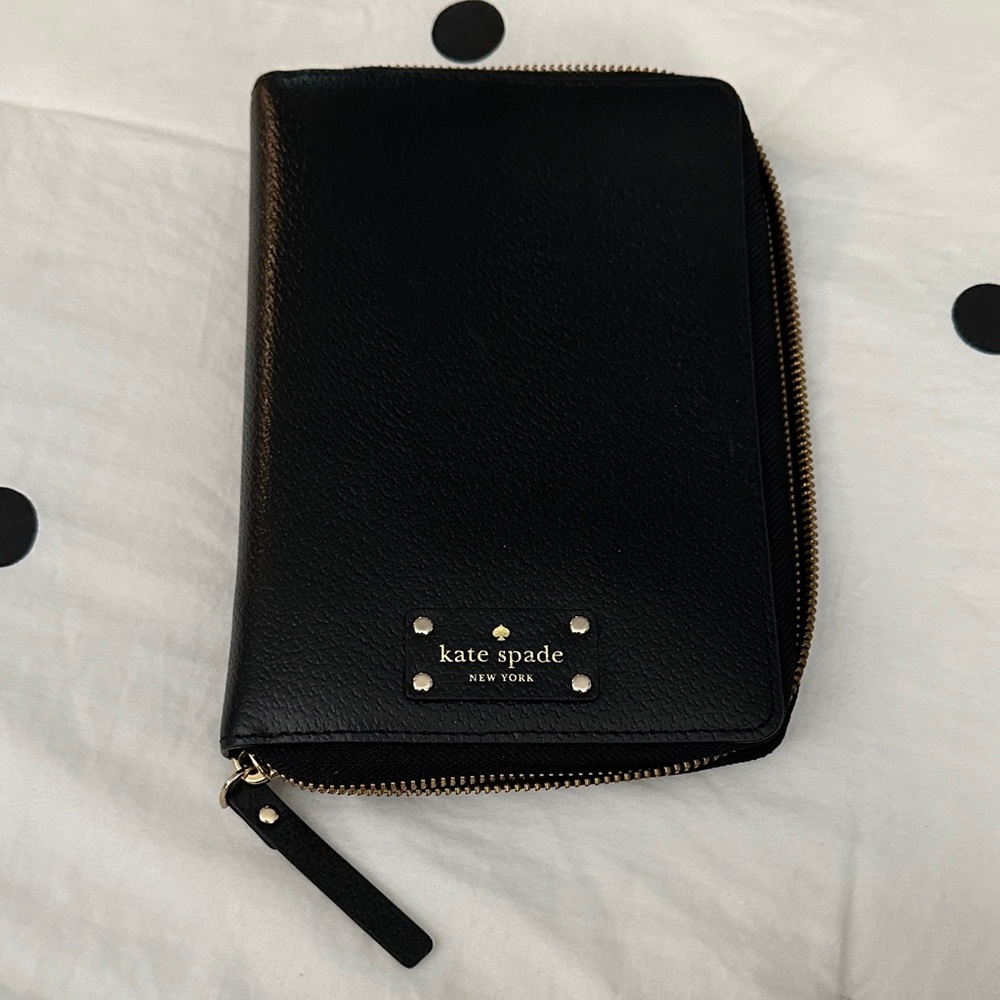 Like New: Kate Spade Black Leather Wellesley Zip Around Planner